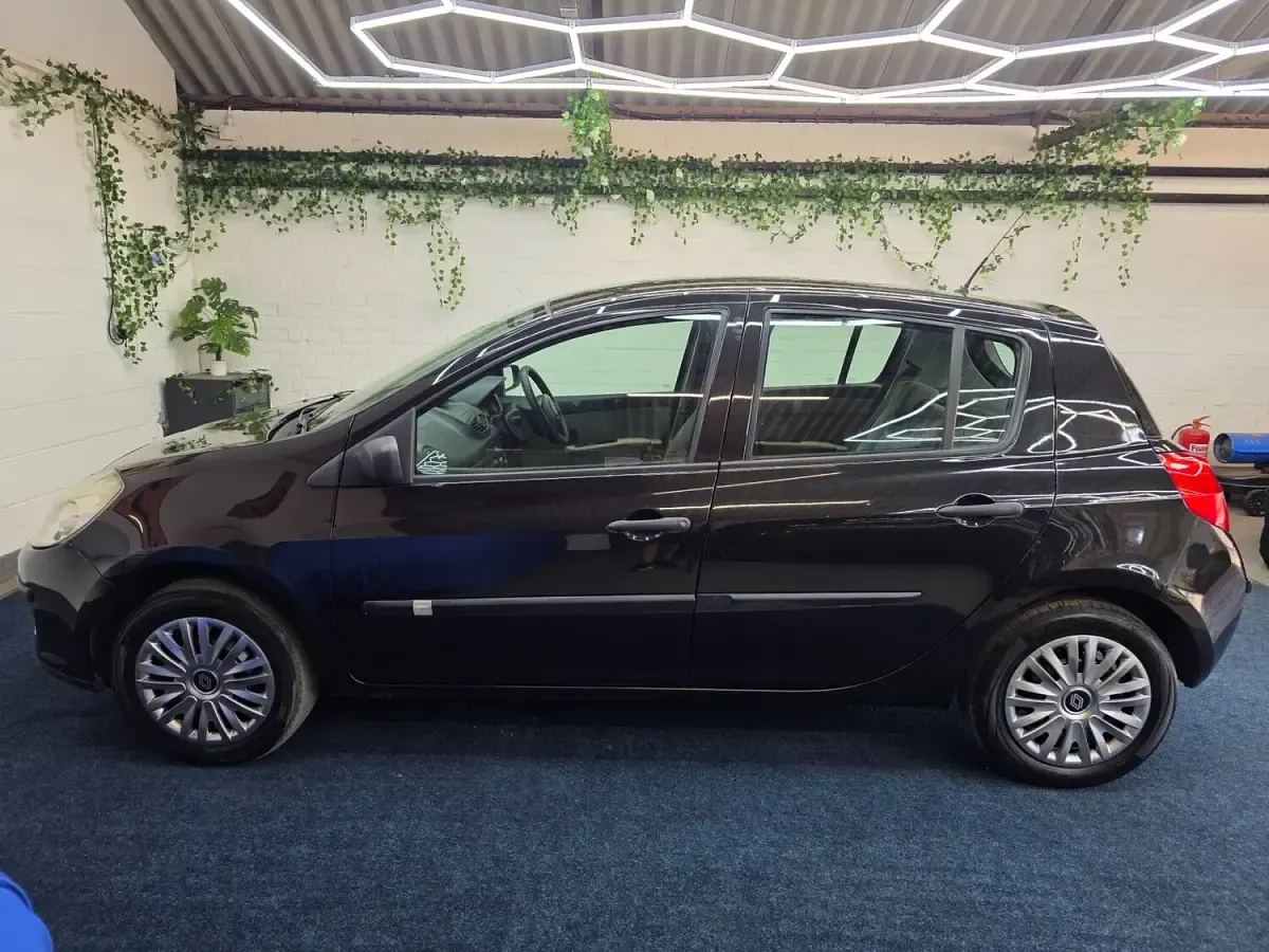 Used Renault Clio Expression 2007 Black Hatchback