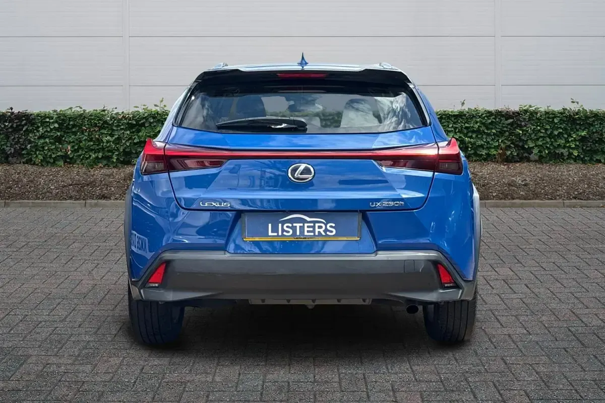 Used Lexus UX 250h 2020 Blue SUV