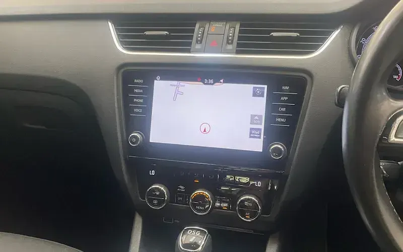 Used Skoda Octavia SE Technology 116 HP (85 kW) 2019 Silver Hatchback
