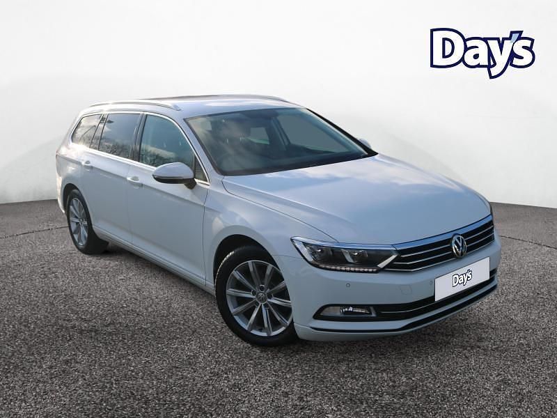 Used VW Passat Business 150 HP (110 kW) 2019 White Estate