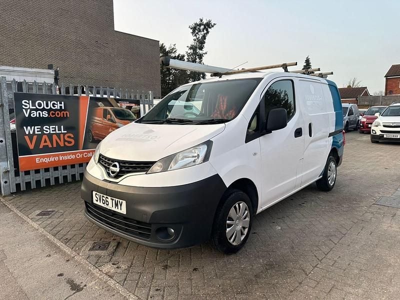 Used Nissan NV200 Acenta 2016 White MPV