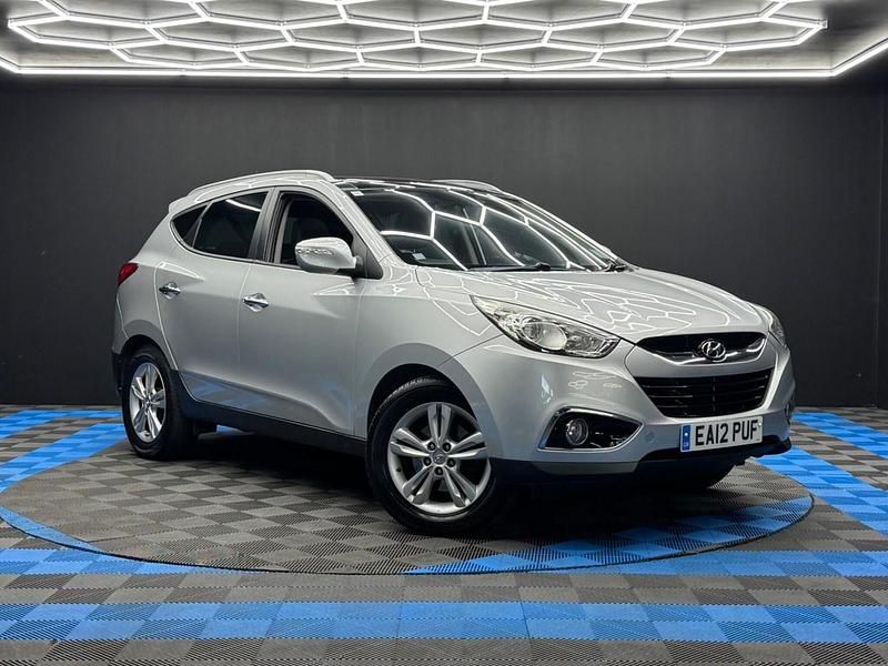 Silver Used 2012 Hyundai ix35 Premium SUV | £3,790 (Fair price) - Image 1/4