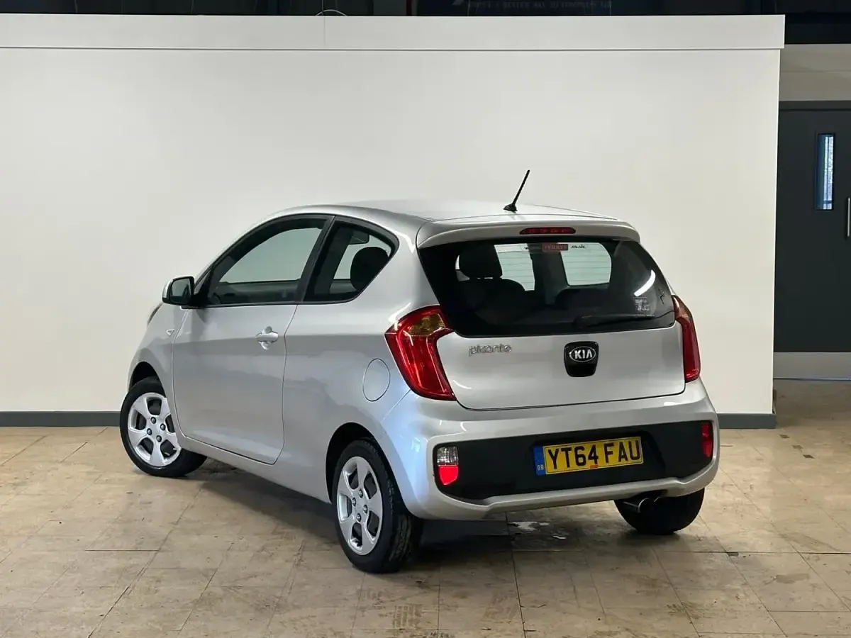 Używany Kia Picanto 68 KM (50 kW) 2014 Srebrny Hatchback