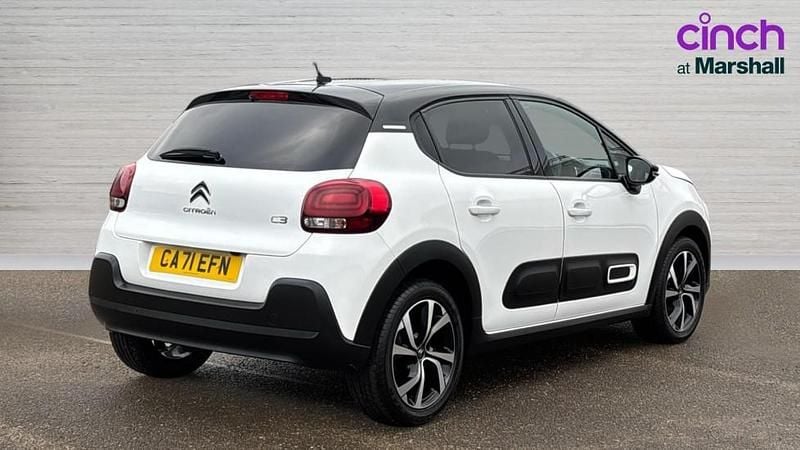 Used Citroën C3 PureTech 83 HP (61 kW) 2021 White Hatchback