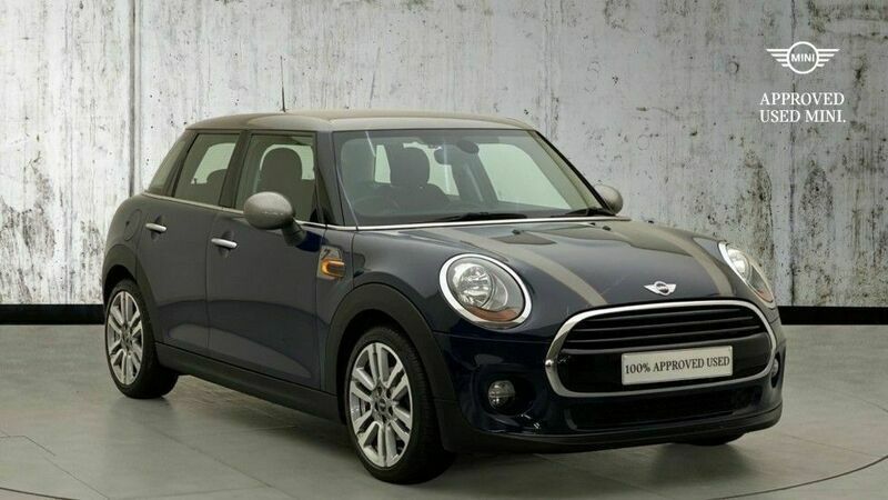 Blue Used 2018 Mini Cooper Seven Hatchback | £11,500 (Super price) - Image 1/4