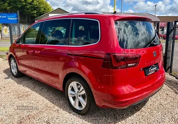 Used Seat Alhambra SE 184 HP (135 kW) 2017 Red MPV
