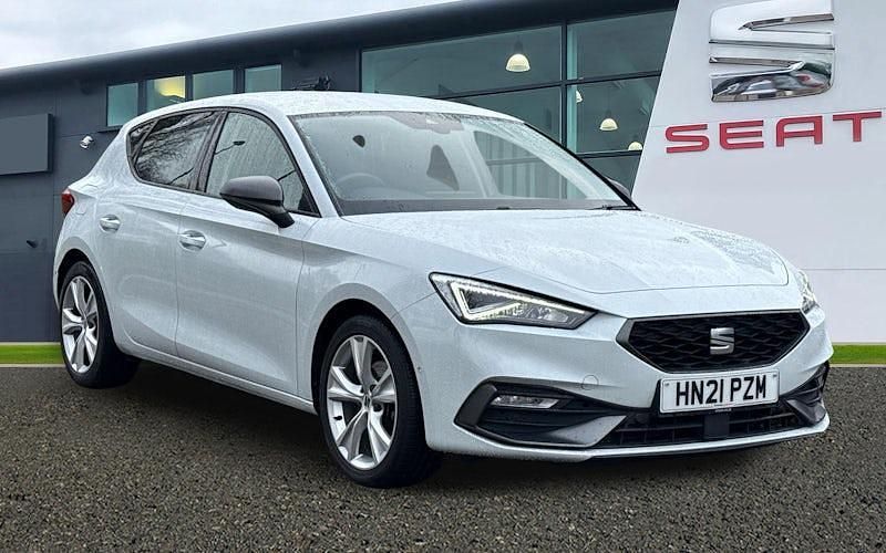 Used 2023 Seat Leon FR Hatchback | £13,161 (Fair price) - Image 1/4