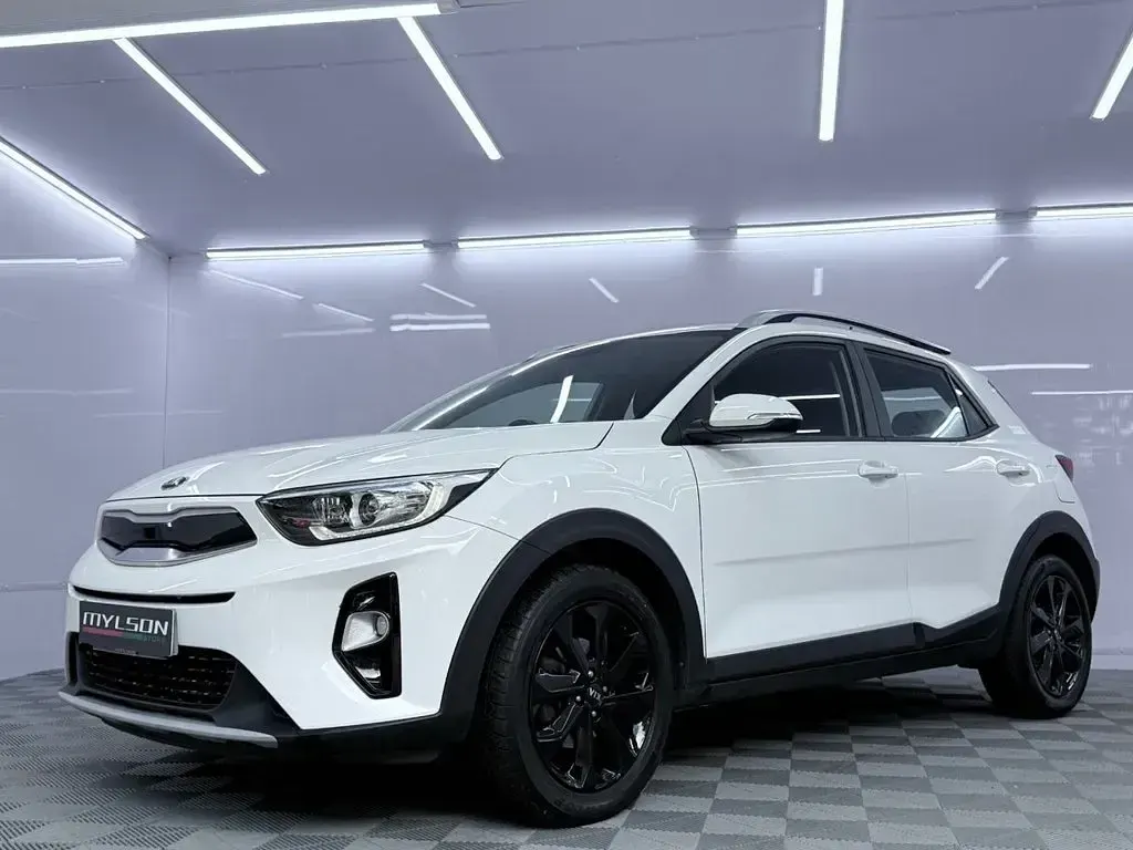 Used Kia Stonic 118 HP (86 kW) 2018 White SUV