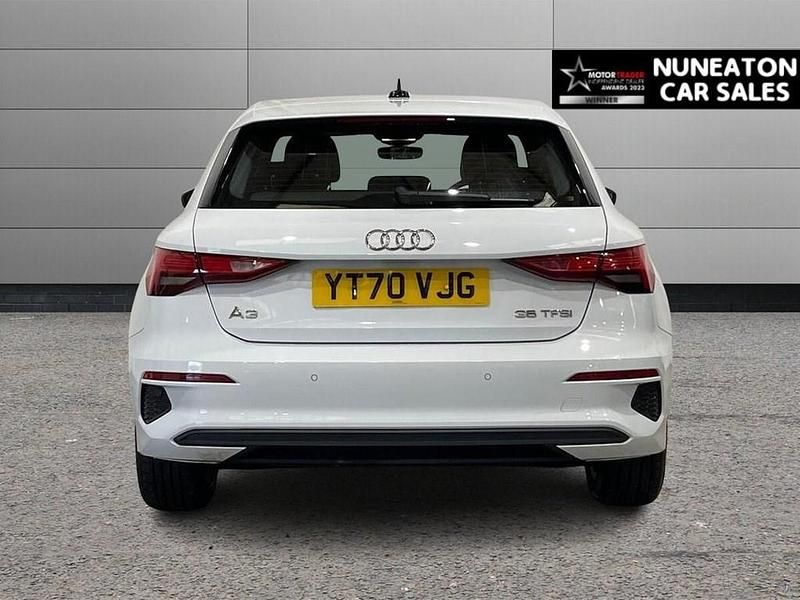 Used Audi A3 Sportback Design 150 HP (110 kW) 2020 White Hatchback