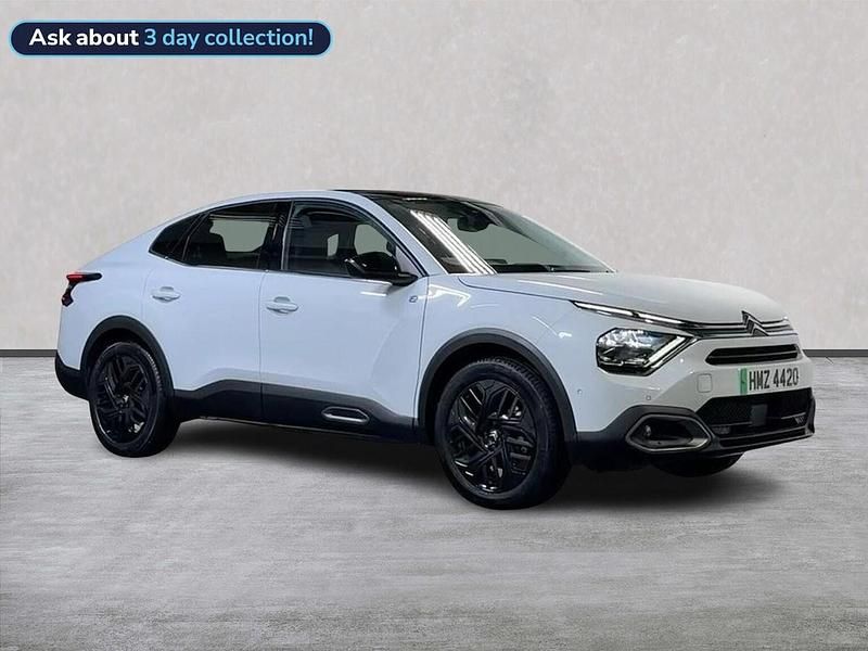 White New 2025 Citroën e-C4 Sedan | £18,990 (Fair price) - Image 1/4