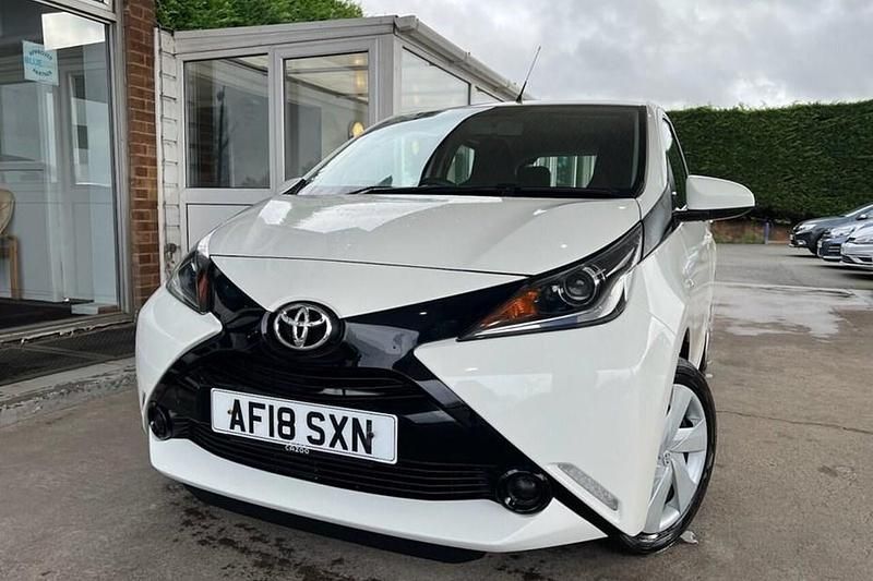 White Used 2018 Toyota Aygo X-play Hatchback | £6,795 (Good price) - Image 1/1