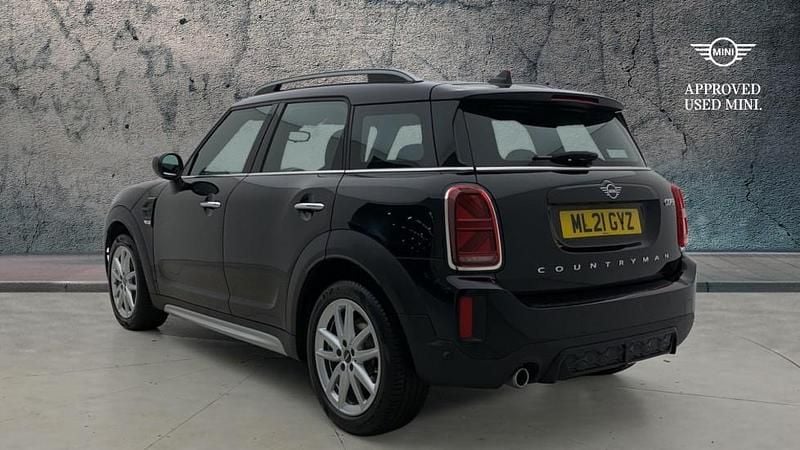 Used Mini Cooper Countryman Sport 134 HP (98 kW) 2021 Black SUV