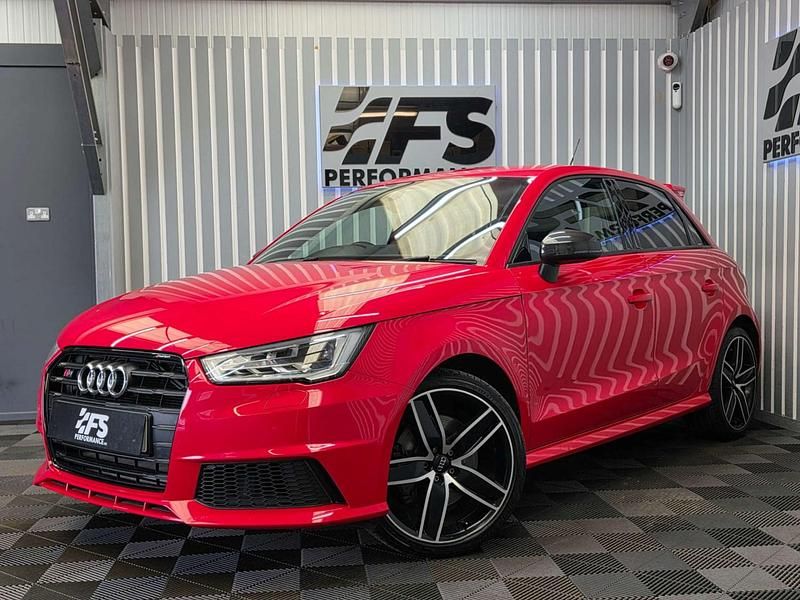 Used Audi S1 Sportback Competition 231 HP (169 kW) 2017 Red Hatchback