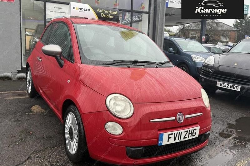Red Used 2011 Fiat 500 S Hatchback | £2,590 (Expensive) - Image 1/1