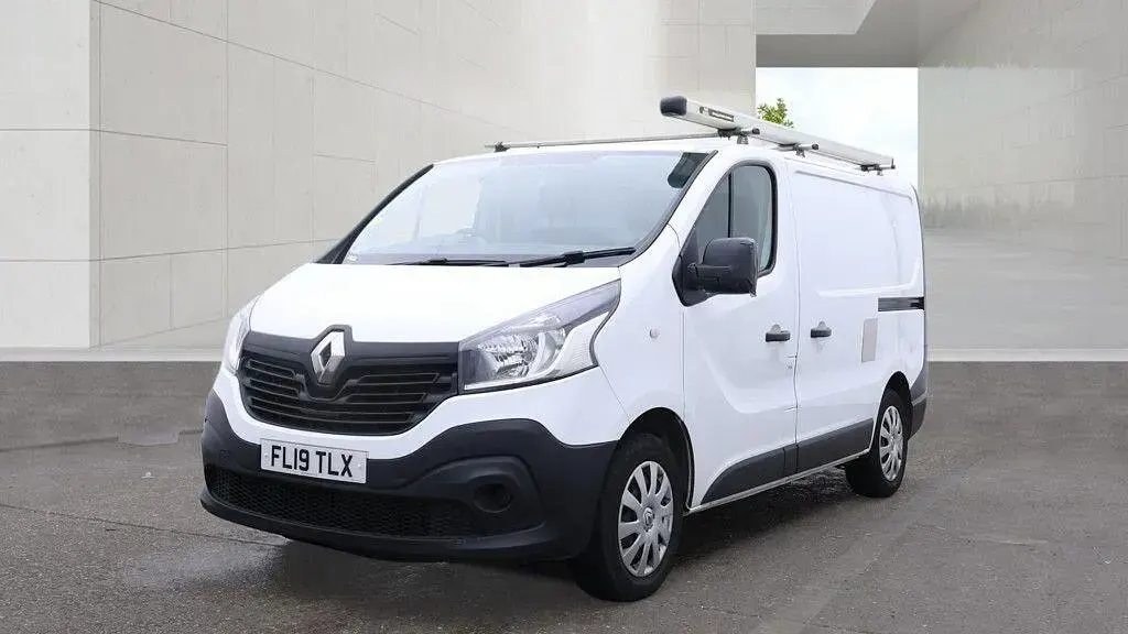Used Renault Trafic Business 2019 White MPV