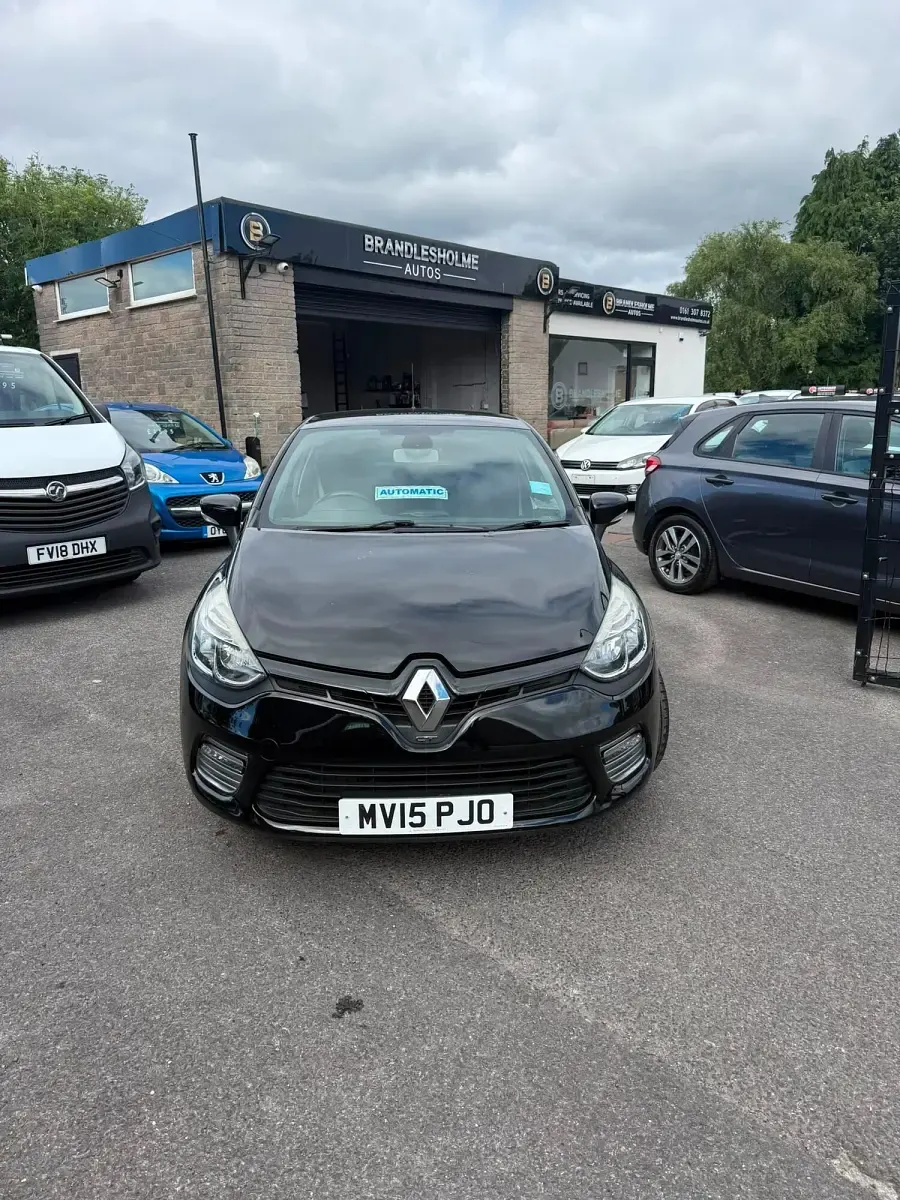Used Renault Clio GT-Line 73 HP (53 kW) 2015 Black Hatchback