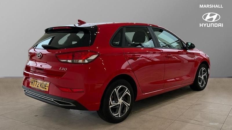Used Hyundai i30 SE 120 HP (88 kW) 2023 Red Hatchback