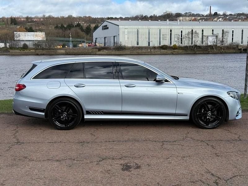 Used Mercedes E220 AMG line 194 HP (142 kW) 2017 Silver Estate