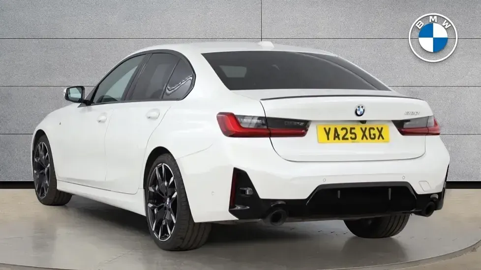 Used BMW 320 M Sport 181 HP (133 kW) 2025 White Sedan