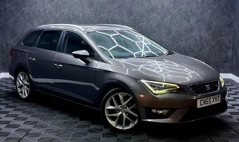 Begagnad Seat Leon FR 2015 Grå Kombi
