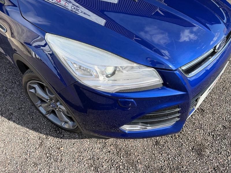 Begagnad Ford Kuga Titanium X 2014 Blå SUV