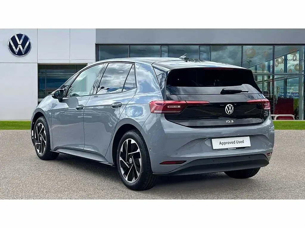New VW ID.3 Pro 150 kW (204 HP) 2026 Moonstone grey black Hatchback