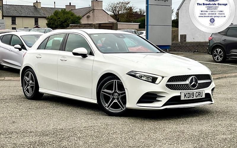 Used 2020 Mercedes A180 AMG line Hatchback | £15,499 (Fair price) - Image 1/4