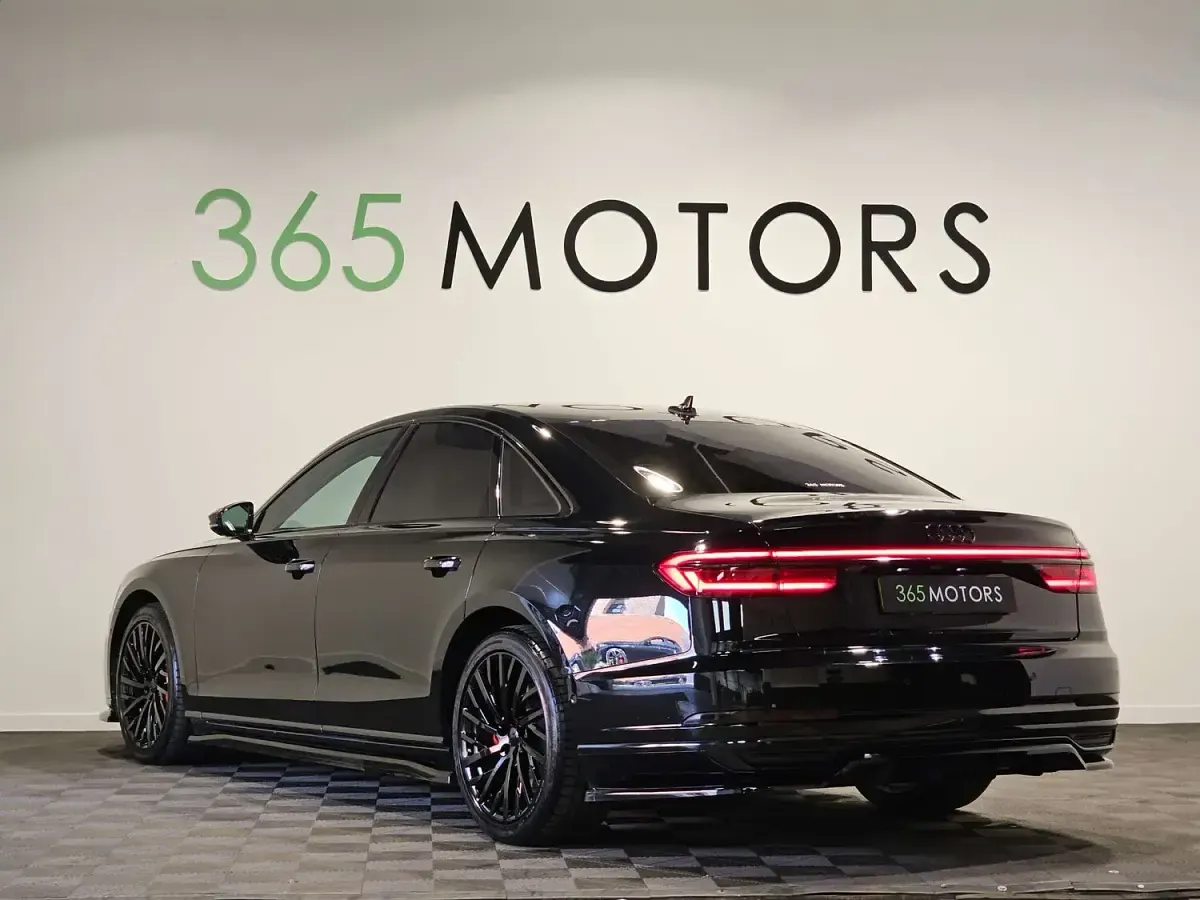Used Audi A8 Advanced 286 HP (210 kW) 2018 Black Sedan