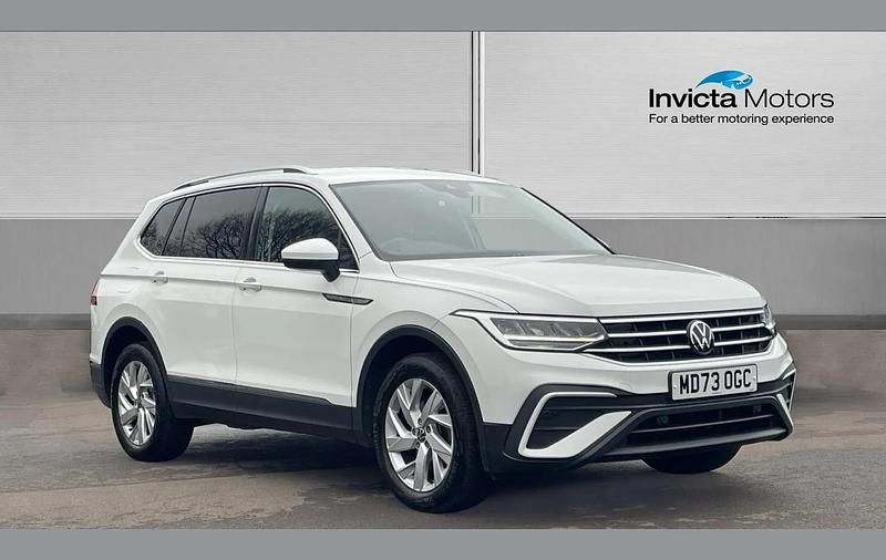White Used 2023 VW Tiguan Allspace Life SUV | £23,000 (Fair price) - Image 1/4