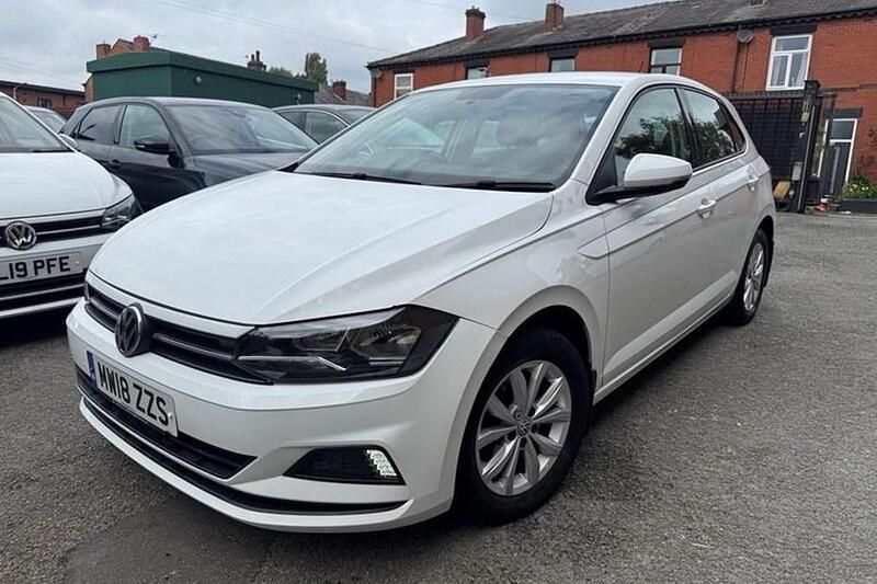 White Used 2018 VW Polo SE Hatchback | £10,899 (Fair price) - Image 1/1