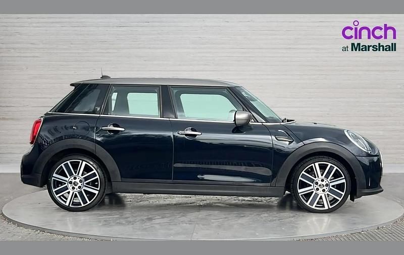 Used Mini Cooper Exclusive 134 HP (98 kW) 2022 Other Hatchback