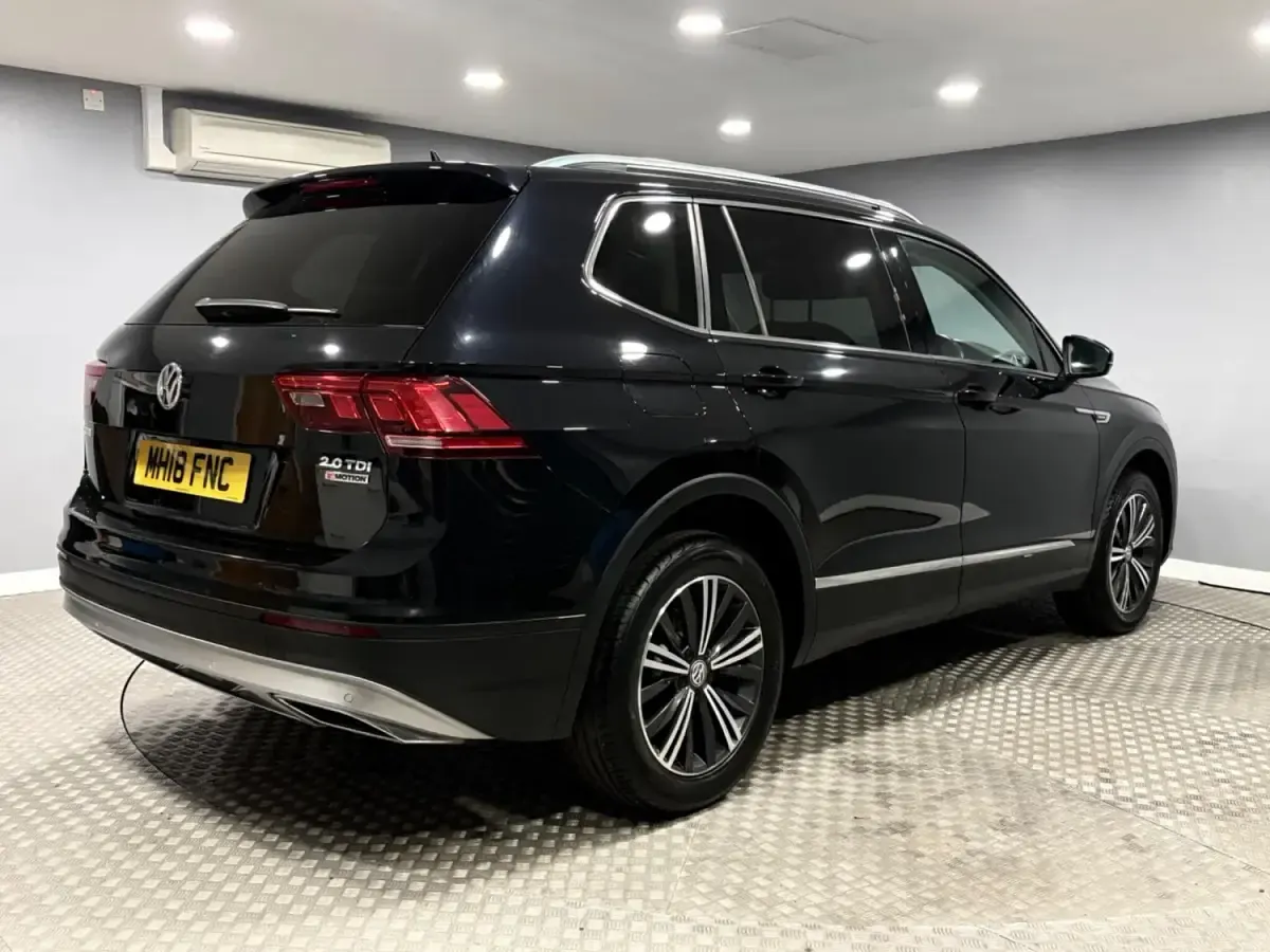 Usado VW Tiguan Allspace SE 150 HP (110 kW) 2018 Preto SUV