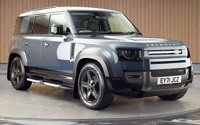 Used Land Rover Defender SE Dynamic 250 HP (183 kW) 2021 SUV