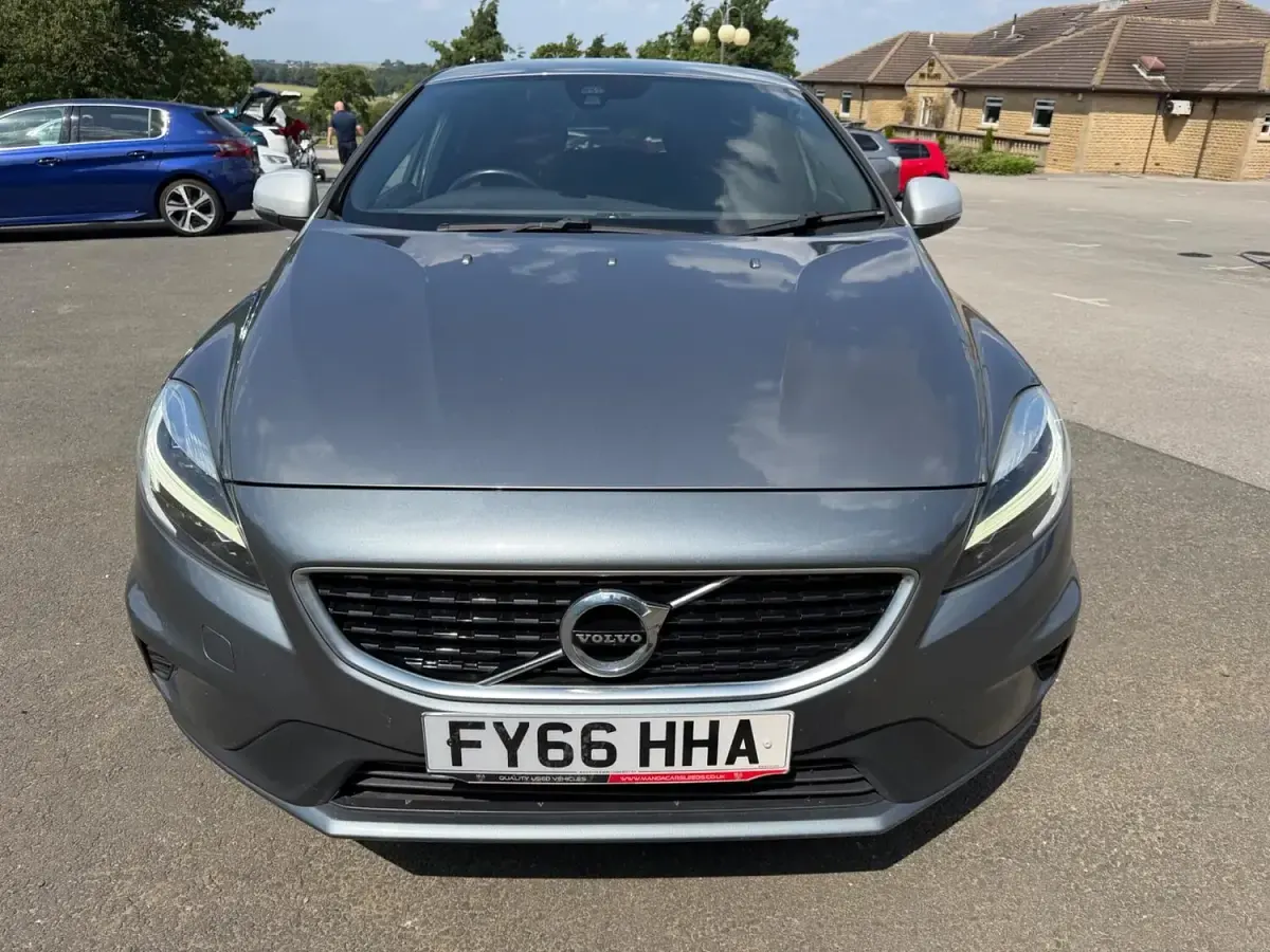 Used Volvo V40 R-Design Pro 2016 Grey Hatchback