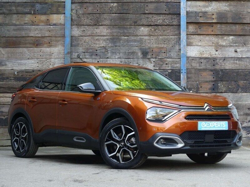 Brown Used 2021 Citroën e-C4 Shine Hatchback | £13,250 (Good price) - Image 1/3