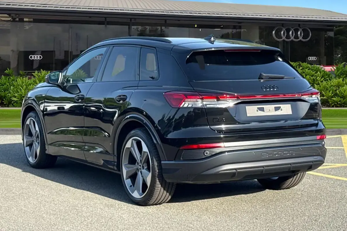 New Audi Q4 e-tron Black Edition 210 kW (286 HP) 2026 Black SUV