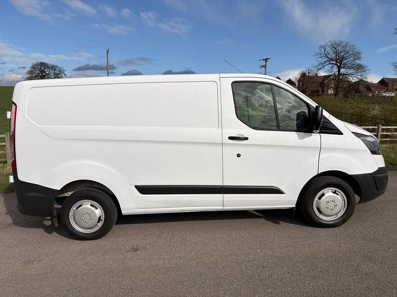 Used Ford Transit Custom 98 HP (72 kW) 2016 White Van