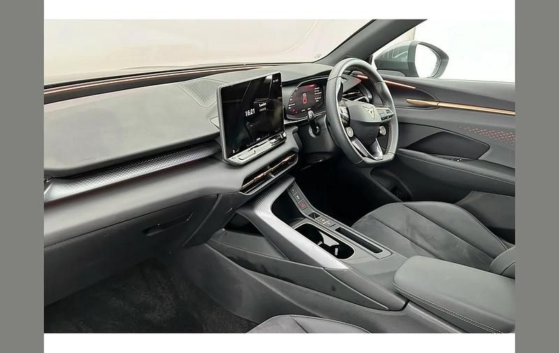 Used Cupra Terramar VZ1 267 HP (196 kW) 2025 Grey SUV