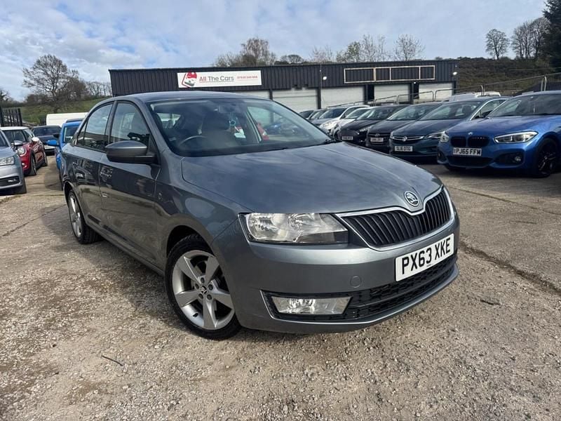 Used Skoda Rapid Elegance 2014 Grey Hatchback
