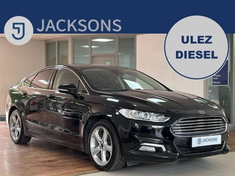 Black Used 2017 Ford Mondeo Titanium Hatchback | £9,950 (Fair price) - Image 1/3