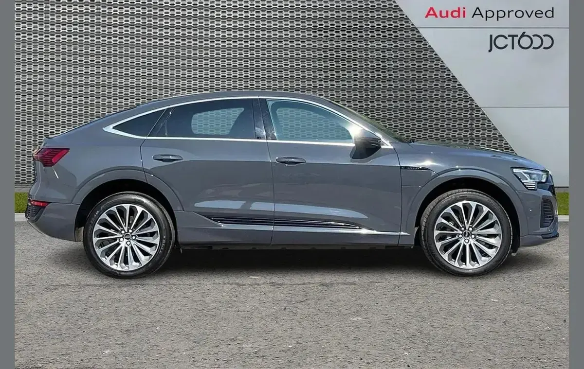 Used Audi Q8 e-tron S-Line 300 kW (408 HP) 2023 Grey SUV