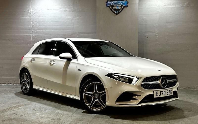 Usado Mercedes A250 AMG Line Premium 218 HP (160 kW) 2022 Citadino
