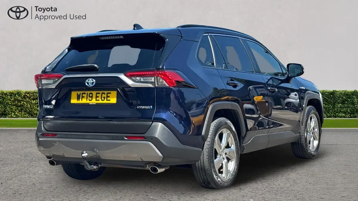 Used Toyota RAV4 Hybrid Design 222 HP (163 kW) 2019 Obsidian blue SUV
