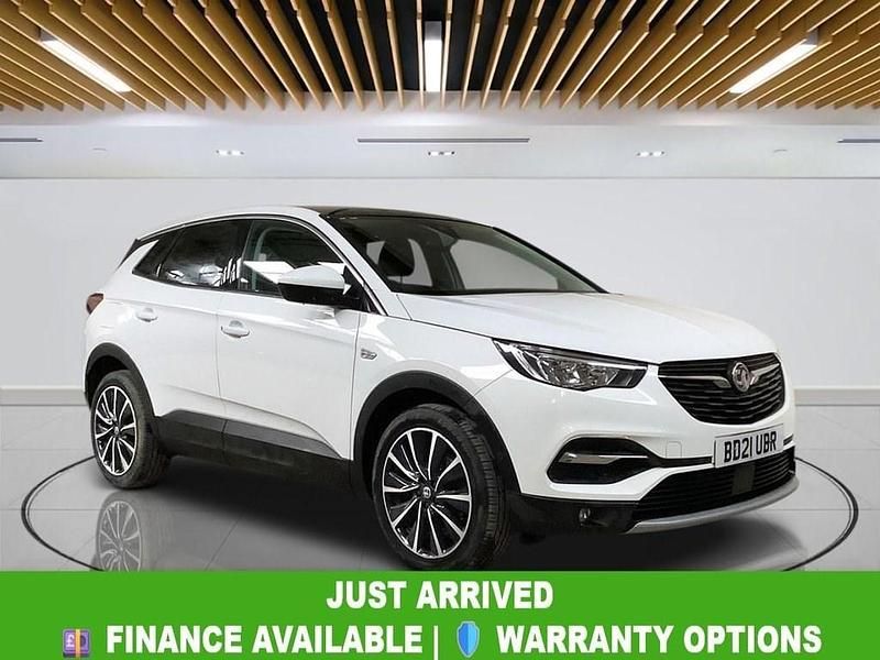 Used Vauxhall Grandland X Elite 130 HP (95 kW) 2021 White SUV