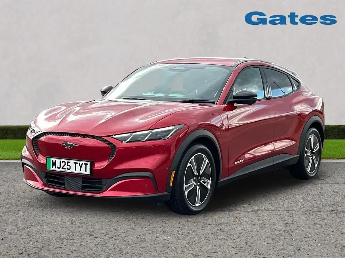 Usado Ford Mustang Select 268 HP (197 kW) 2025 Vermelho Citadino