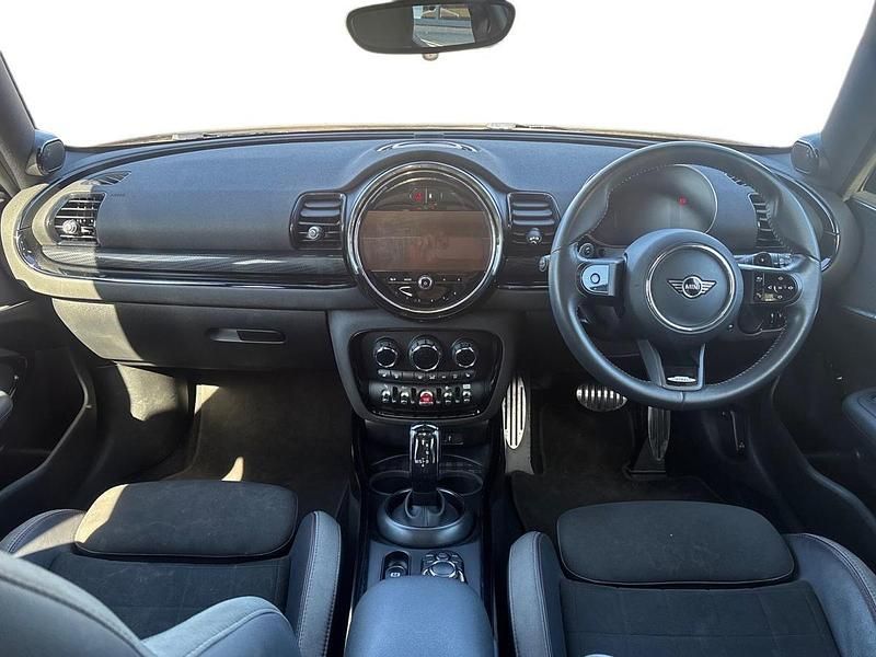 Used Mini Cooper S Clubman Sport 176 HP (129 kW) 2023 Nanuq white Estate
