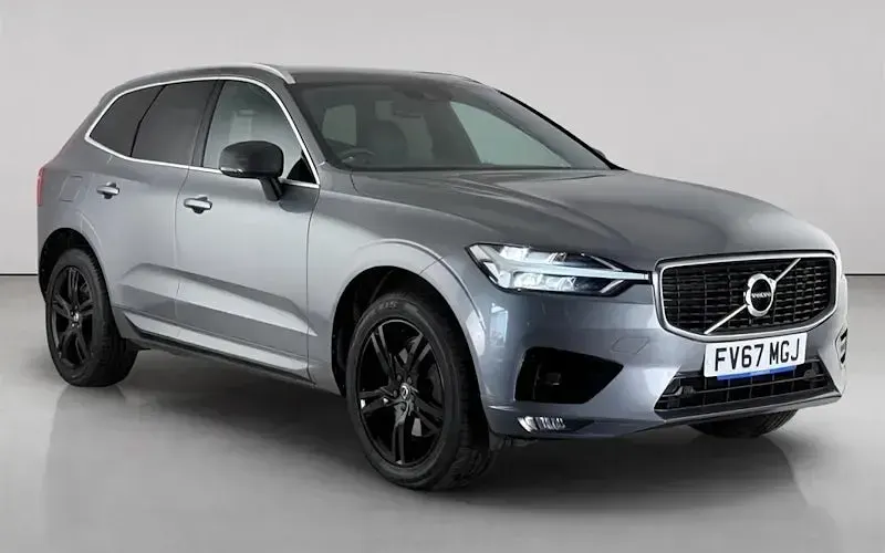 Used Volvo XC60 R-Design 190 HP (139 kW) 2017 SUV