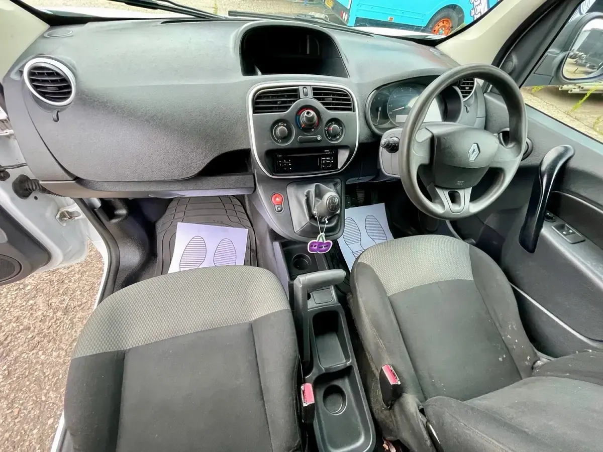 Used Renault Kangoo Business 2017 White MPV