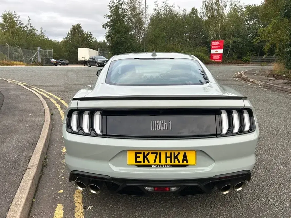 Used Ford Mustang Fastback 460 HP (338 kW) 2021 Grey Coupe