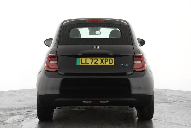Used Fiat 500e La Prima 85 kW (116 HP) 2023 Black